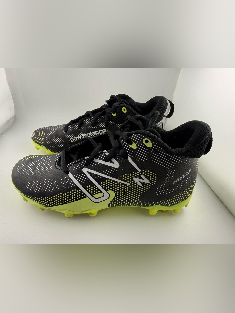 New Balance FreezeLX v4 Youth Lacrosse Cleats - Size 3
